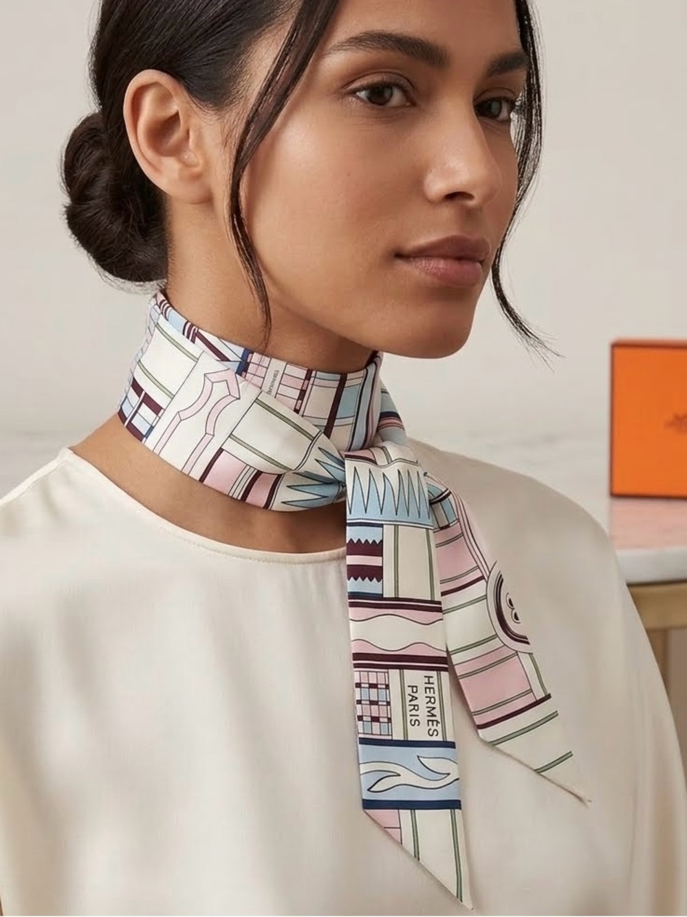 Hermès Paris Twilly 86 Silk Scarf in Pink and Blue